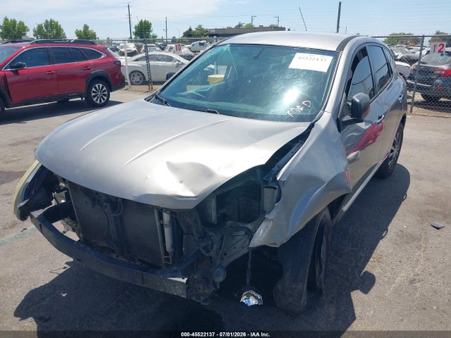 Nissan Rogue Select S 2015 JN8AS5MT7FW664693 Image 2