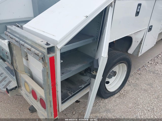1FDUF5GY0KEG25248 Ford F-550 Chassis Xl/xlt