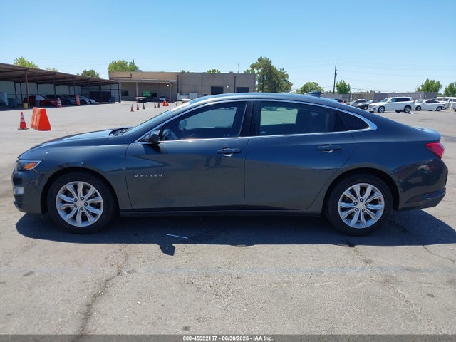 1G1ZD5ST5LF089302 Chevrolet Malibu Fwd Lt