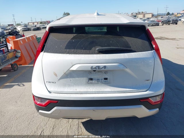 KIA NIRO LX 2024 KNDCP3LE6R5165133 Image 17