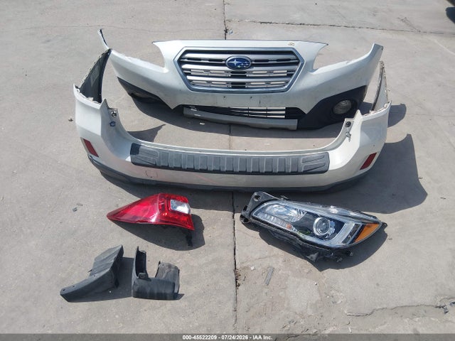 Продаж на аукціоні авто 2015 Subaru Outback 2.5i Limited, vin: 4S4BSBJC6F3240924, номер лоту: 45522209