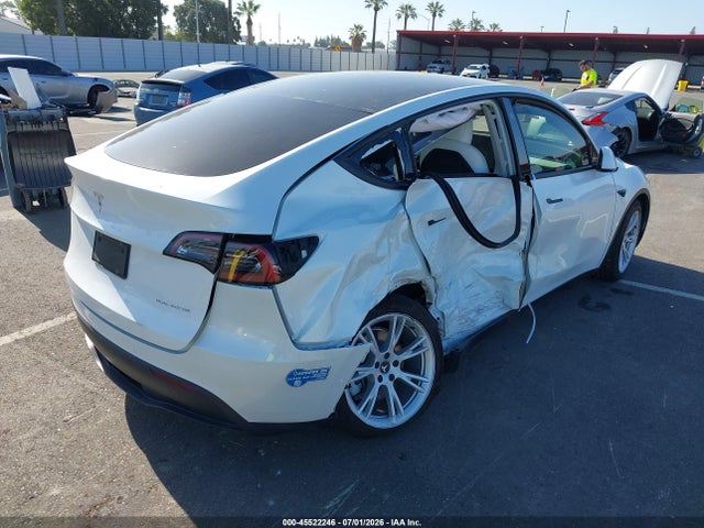 Продажа на аукционе авто 2021 Tesla Model Y Long Range Dual Motor All-wheel Drive, vin: 5YJYGDEE0MF299023, номер лота: 45522246