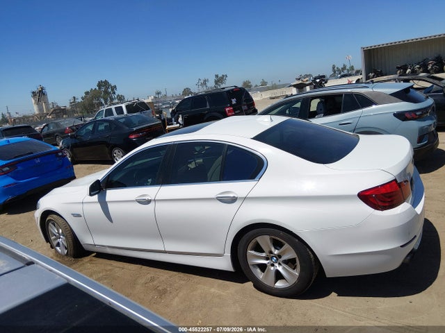 2013 Bmw 528i მანქანა იყიდება აუქციონზე, vin: WBAXG5C56DD233083, აუქციონის ნომერი: 45522257