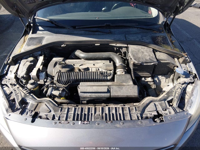 YV1612SK7G1310226 Volvo V60 T5 Premier