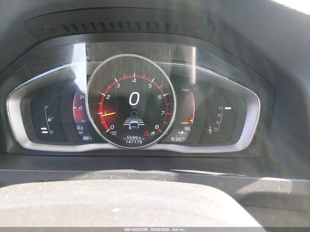 YV1612SK7G1310226 Volvo V60 T5 Premier