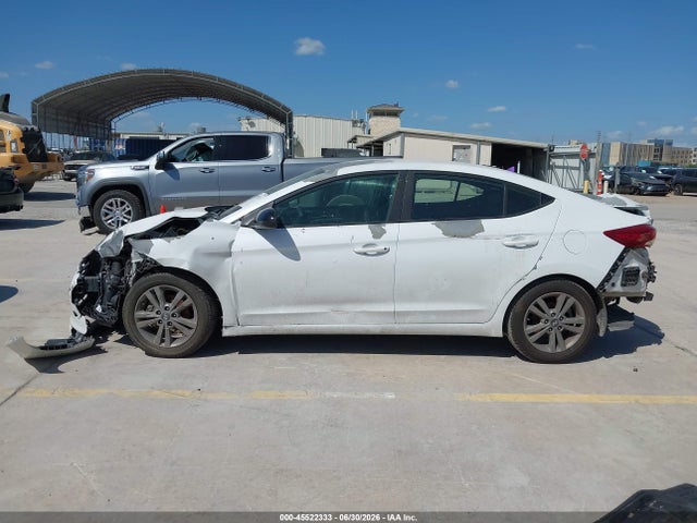 Hyundai ELANTRA SEL 2018 5NPD84LF9JH294696 Image 13