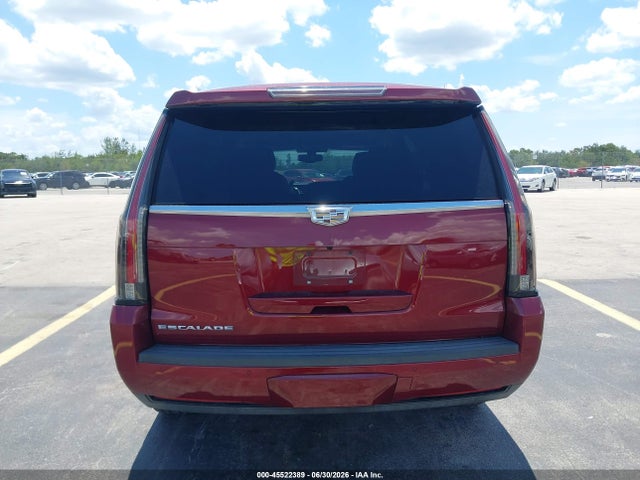45522389 :رقم المزاد ، 1GYS3AKJ9GR317657 vin ، 2016 Cadillac Escalade Standard مزاد بيع