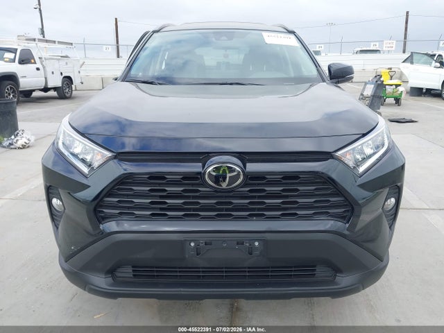 2T3C1RFV5KW054782 Toyota Rav4 Xle Premium