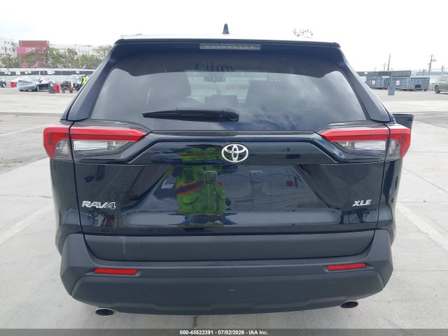 2T3C1RFV5KW054782 Toyota Rav4 Xle Premium