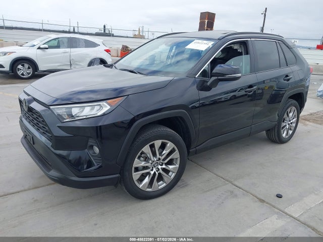 2T3C1RFV5KW054782 Toyota Rav4 Xle Premium