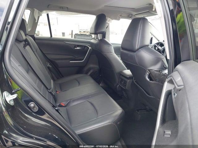 2T3C1RFV5KW054782 Toyota Rav4 Xle Premium