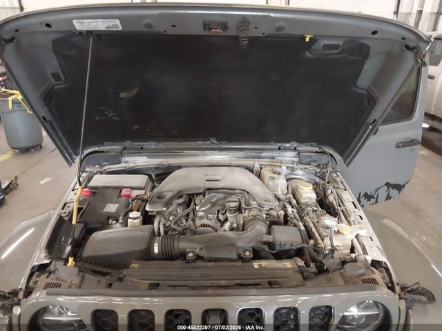 1C4HJXEGXMW776203 Jeep Wrangler Unlimited Sahara Altitude 4x4