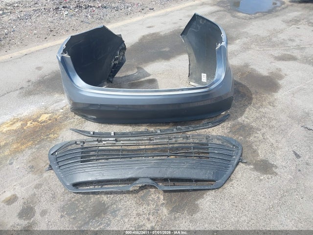 5YFB4MDE5PP032307 Toyota COROLLA LE