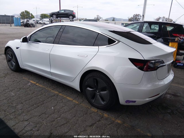 Tesla Model 3 Long Range/mid Range 2018 5YJ3E1EA2JF038743 Image 3