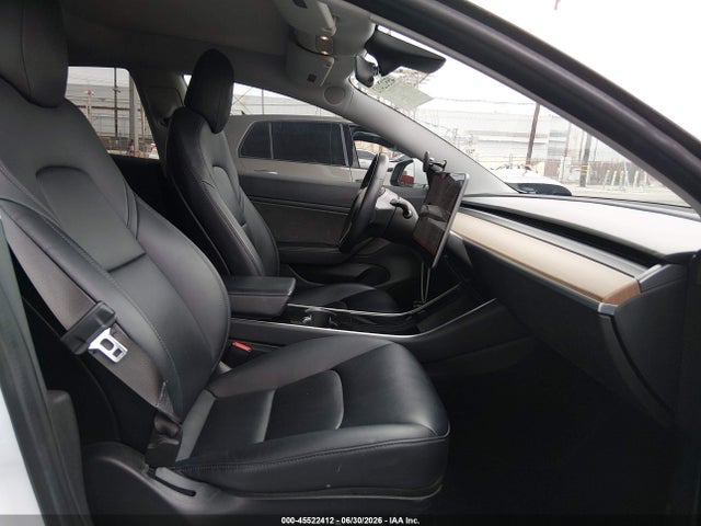 Tesla Model 3 Long Range/mid Range 2018 5YJ3E1EA2JF038743 Image 5