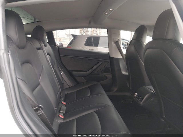 Tesla Model 3 Long Range/mid Range 2018 5YJ3E1EA2JF038743 Image 8