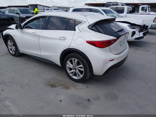 2018 Infiniti Qx30 Premium მანქანა იყიდება აუქციონზე, vin: SJKCH5CP6JA045111, აუქციონის ნომერი: 45522434