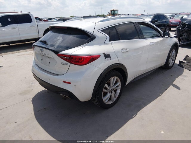 2018 Infiniti Qx30 Premium მანქანა იყიდება აუქციონზე, vin: SJKCH5CP6JA045111, აუქციონის ნომერი: 45522434