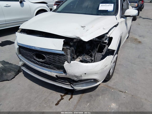 2018 Infiniti Qx30 Premium მანქანა იყიდება აუქციონზე, vin: SJKCH5CP6JA045111, აუქციონის ნომერი: 45522434