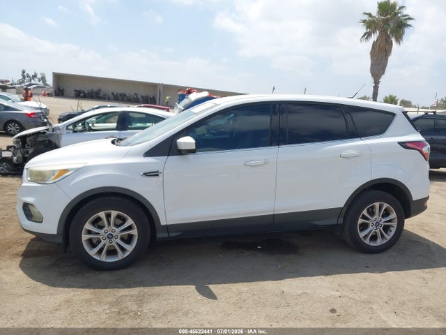 Ford ESCAPE SE 2017 1FMCU0GDXHUA69448 Image 15