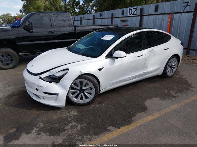 Tesla Model 3 Long Range Dual Motor All-wheel Drive 2022 5YJ3E1EB3NF199665 Image 2