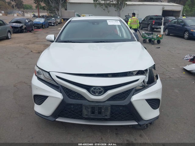 4T1B61HK0JU084751 Toyota CAMRY XSE