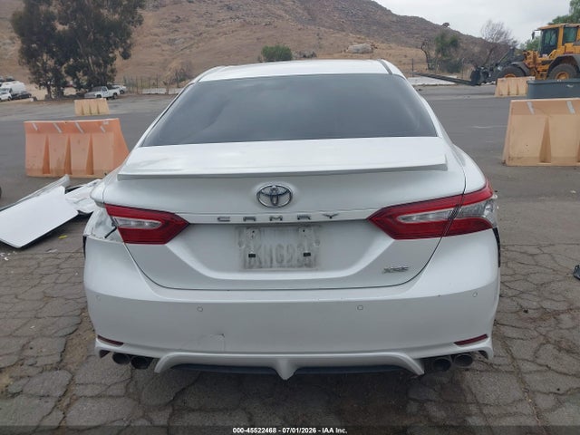 4T1B61HK0JU084751 Toyota CAMRY XSE