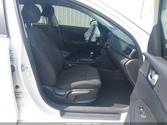 KIA Optima Lx 2016 KNAGT4L37G5101503 Image 5