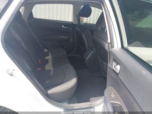 KIA Optima Lx 2016 KNAGT4L37G5101503 Image 8