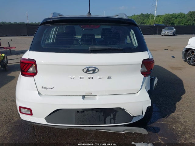 2025 Hyundai Venue Limited მანქანა იყიდება აუქციონზე, vin: KMHRC8A38SU384879, აუქციონის ნომერი: 45522483