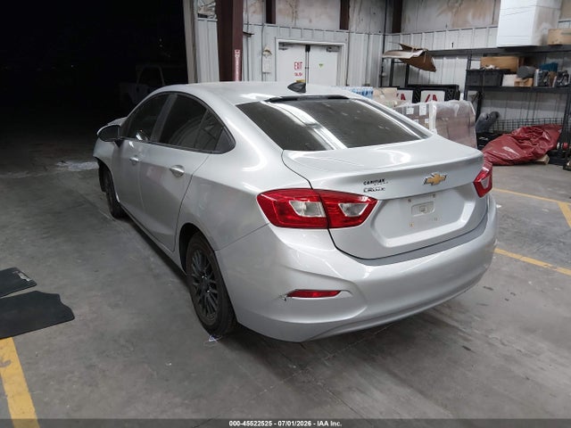 1G1BC5SM5H7279521 Chevrolet Cruze Ls Auto