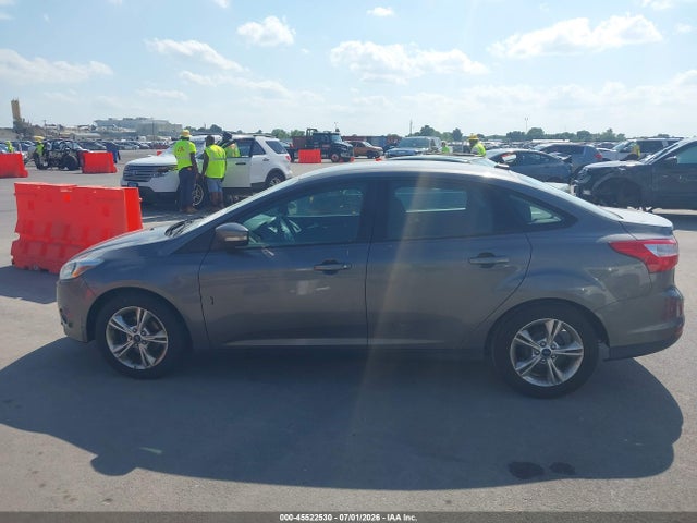 45522530 :رقم المزاد ، 1FADP3F26EL371327 vin ، 2014 Ford Focus Se مزاد بيع