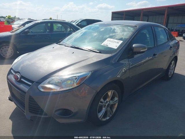 45522530 :رقم المزاد ، 1FADP3F26EL371327 vin ، 2014 Ford Focus Se مزاد بيع