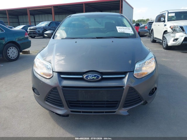 45522530 :رقم المزاد ، 1FADP3F26EL371327 vin ، 2014 Ford Focus Se مزاد بيع