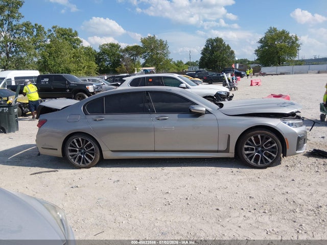 45522586 :رقم المزاد ، WBA7U2C00LCD19766 vin ، 2020 Bmw 750i Xdrive مزاد بيع