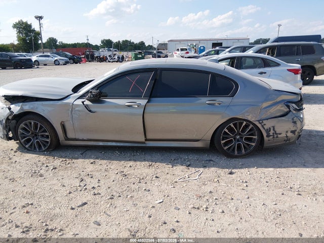 45522586 :رقم المزاد ، WBA7U2C00LCD19766 vin ، 2020 Bmw 750i Xdrive مزاد بيع