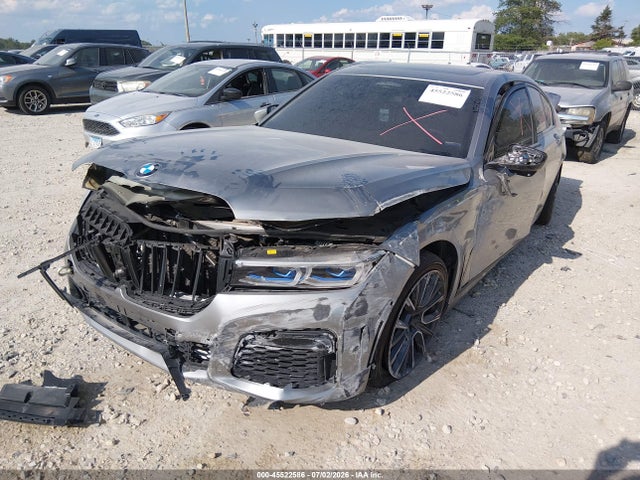 45522586 :رقم المزاد ، WBA7U2C00LCD19766 vin ، 2020 Bmw 750i Xdrive مزاد بيع