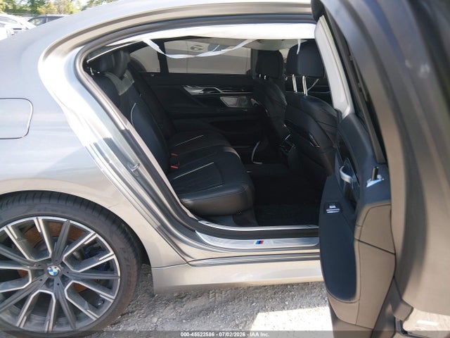 45522586 :رقم المزاد ، WBA7U2C00LCD19766 vin ، 2020 Bmw 750i Xdrive مزاد بيع
