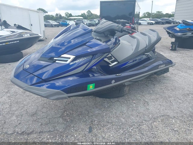 Yamaha Personal Watercraft 2014 YAMA3315C414 Image 2