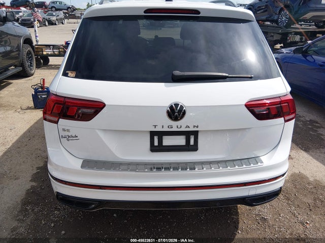 Продаж на аукціоні авто 2022 Volkswagen Tiguan 2.0t Se R-line Black, vin: 3VVCB7AX0NM044470, номер лоту: 45522631