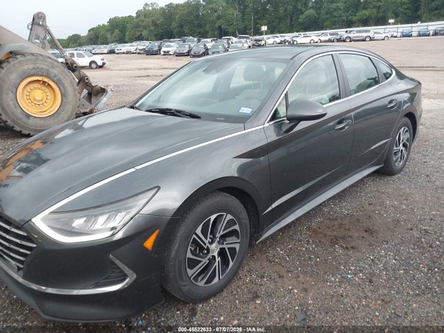 KMHL24JJ7MA028976 Hyundai Sonata Blue