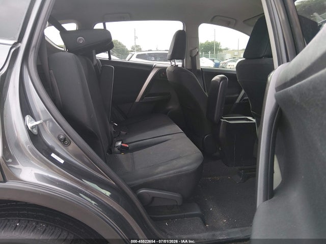 Toyota RAV4 LE 2016 JTMBFREV1GJ072362 Image 8