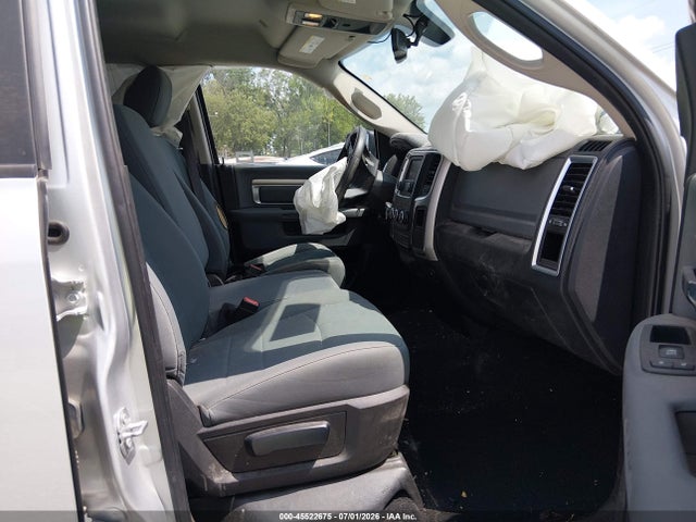 Продаж на аукціоні авто 2017 Ram 1500 Slt  4x4 6'4 Box, vin: 1C6RR7GG0HS753592, номер лоту: 45522675
