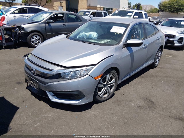 Honda Civic Lx 2018 2HGFC2F51JH553772 Image 2