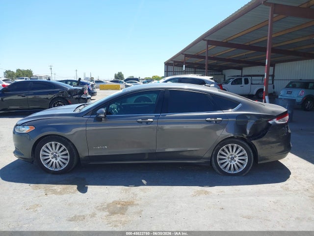 3FA6P0LU2GR157632 Ford Fusion Hybrid Se