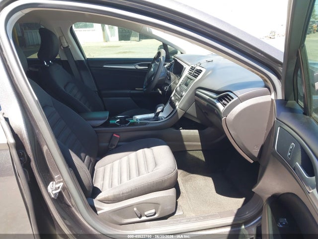 3FA6P0LU2GR157632 Ford Fusion Hybrid Se