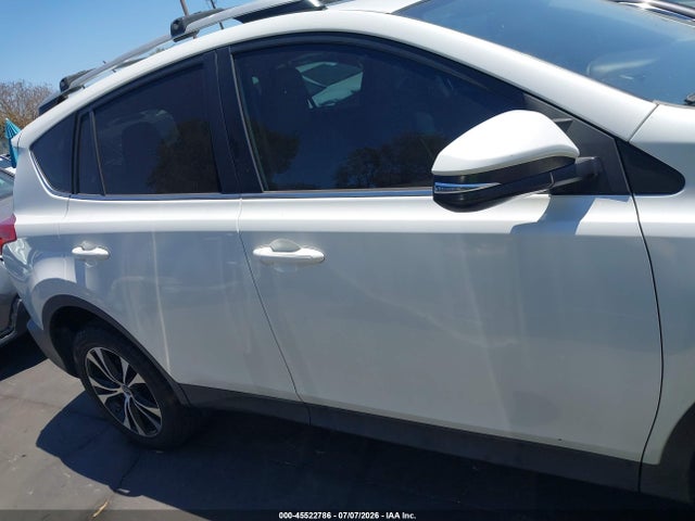 2015 Toyota Rav4 Limited მანქანა იყიდება აუქციონზე, vin: 2T3YFREV7FW190751, აუქციონის ნომერი: 45522786