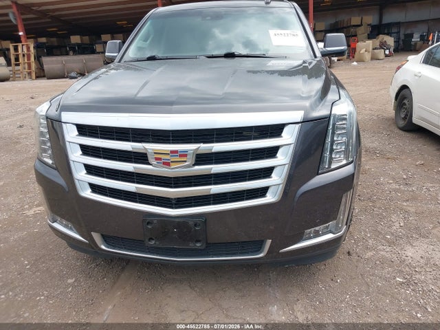45522785 :رقم المزاد ، 1GYS4MKJ1FR601023 vin ، 2015 Cadillac Escalade Luxury مزاد بيع