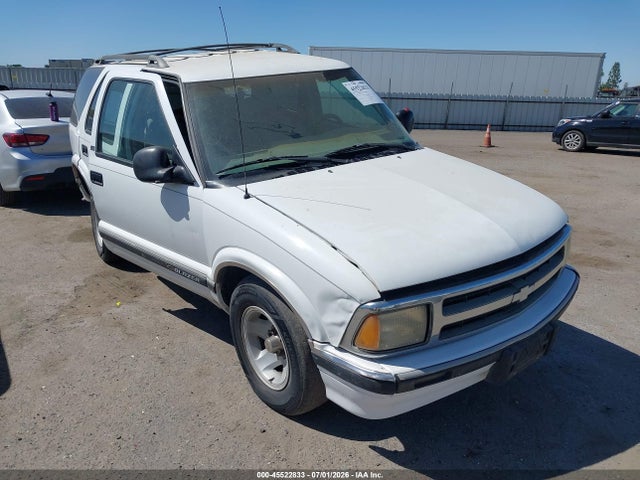 1997 Chevrolet Blazer Ls მანქანა იყიდება აუქციონზე, vin: 1GNCS13W0V2194318, აუქციონის ნომერი: 45522833