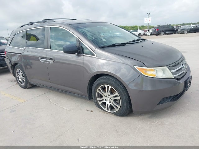 45522863 :رقم المزاد ، 5FNRL5H69BB099040 vin ، 2011 Honda Odyssey Ex-l مزاد بيع